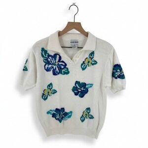 Vintage Knit Granny Core Size PM White Floral Intarsia Knit Short Sleeve Sweater